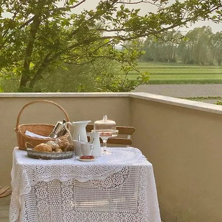 Altrove Holiday home